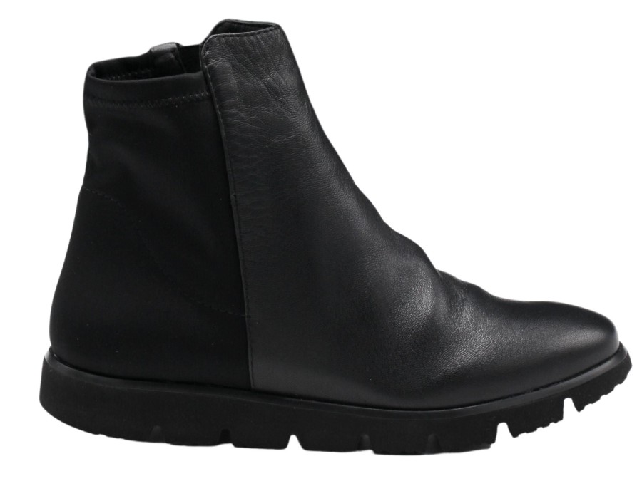 Shoes Santorini Casual Booties | Juro Black Nappa