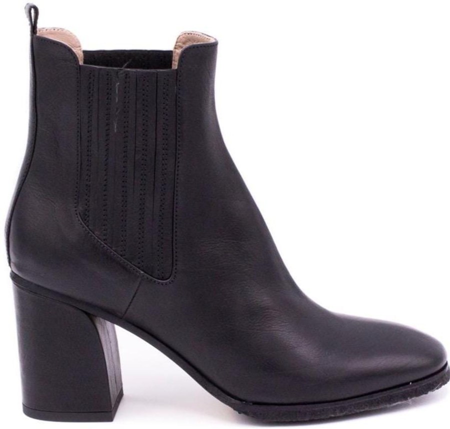 Shoes La Petit Maison Heeled Booties | 2046